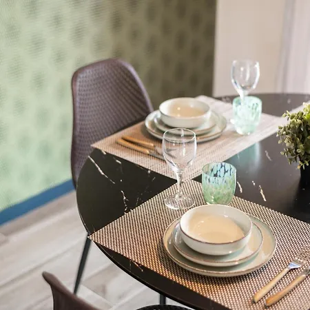 Jessicannes - Cooper - 3 - Central, Spacieux, Terrasse Apartment