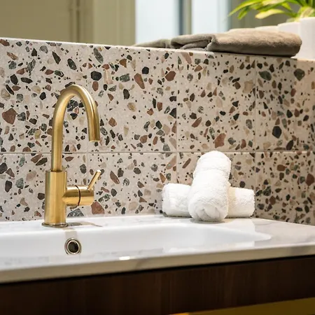 Jessicannes - Cooper - 3 - Central, Spacieux, Terrasse