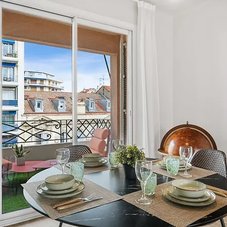 Apartament Jessicannes - Cooper - 3 - Central, Spacieux, Terrasse Cannes